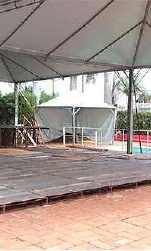 Aluguel de piso para tenda Aluguel de piso para tenda