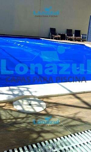 Capas para piscina flutuante Capas para piscina flutuante
