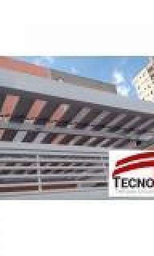 Cobertura abre e fecha para garagem Cobertura abre e fecha para garagem