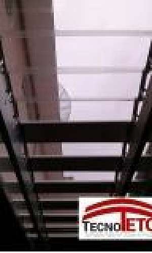 Cobertura de policarbonato transparente Cobertura de policarbonato transparente